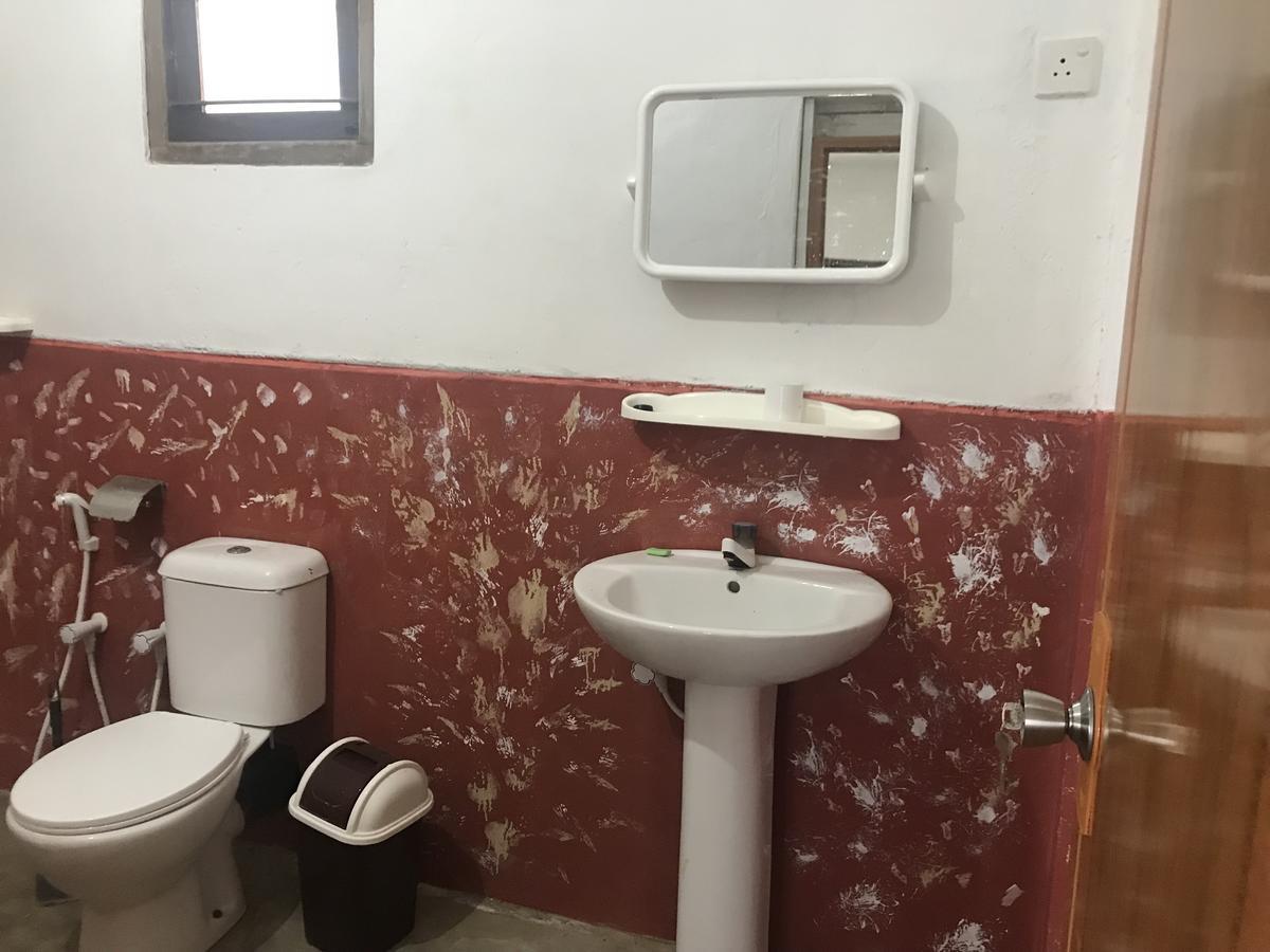 Hotel Reef Pasikudah à Nachivantivu Extérieur photo