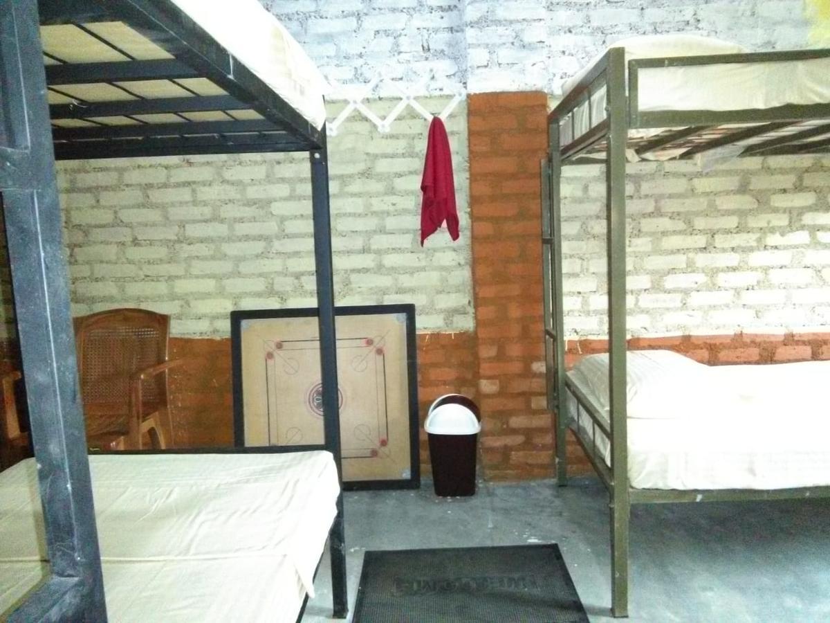 Hotel Reef Pasikudah à Nachivantivu Extérieur photo